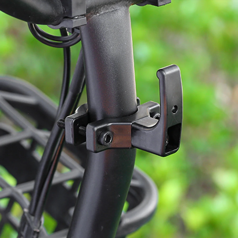 Hooks Motorcycle Helmet Access - огляд і ціна Motorcycle Gear Backpack